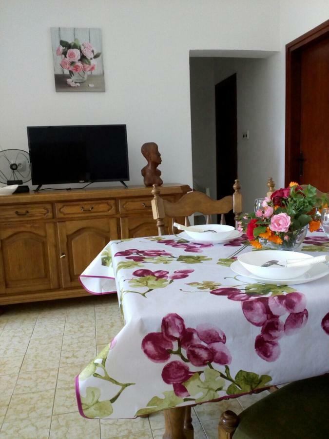 Apartman Knapic Koromačno Εξωτερικό φωτογραφία