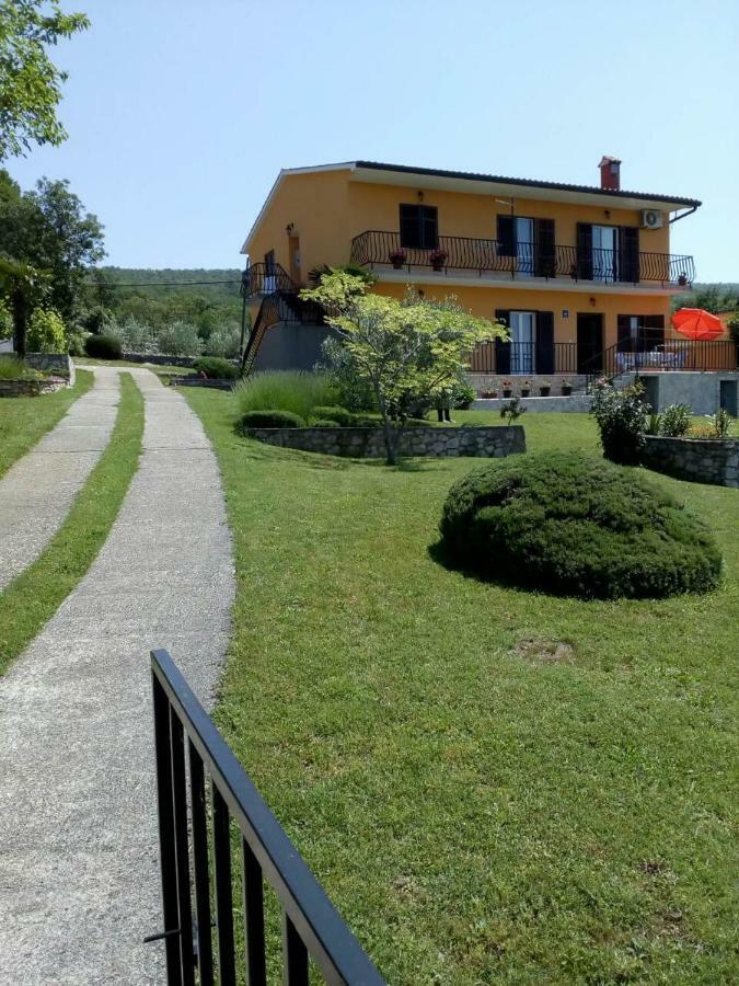 Apartman Knapic Koromačno Εξωτερικό φωτογραφία