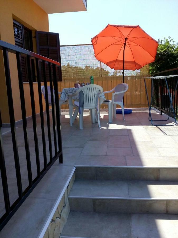 Apartman Knapic Koromačno Εξωτερικό φωτογραφία